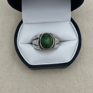 Sterling Silver and Green Turquoise Vintage Handmade Ring size 7.25